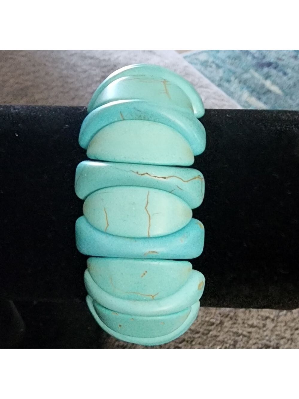 Turquoise Howlite Stone Stretch Bracelet - Picture 2 of 3